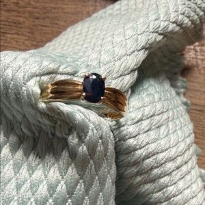 Elegant Real Gold 10k w/Blue diamond 💎 Women's Ring